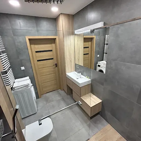Apartment 4 Stars Warsaw