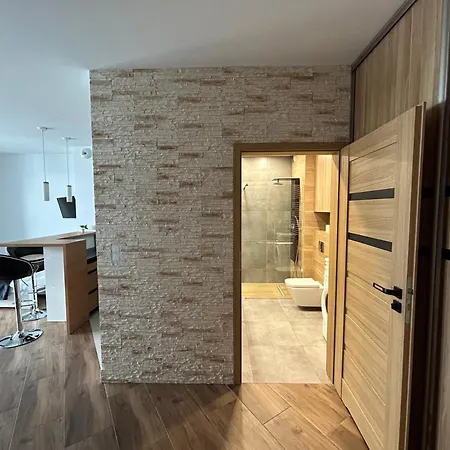 Apartment 4 Stars